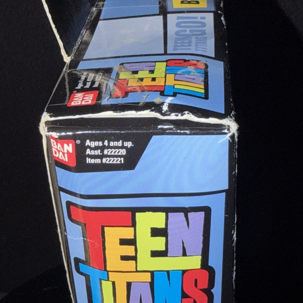 Bandai Teen Titans Battle Communicator Electronic Game Play New/Sealed - Picture 6 of 15